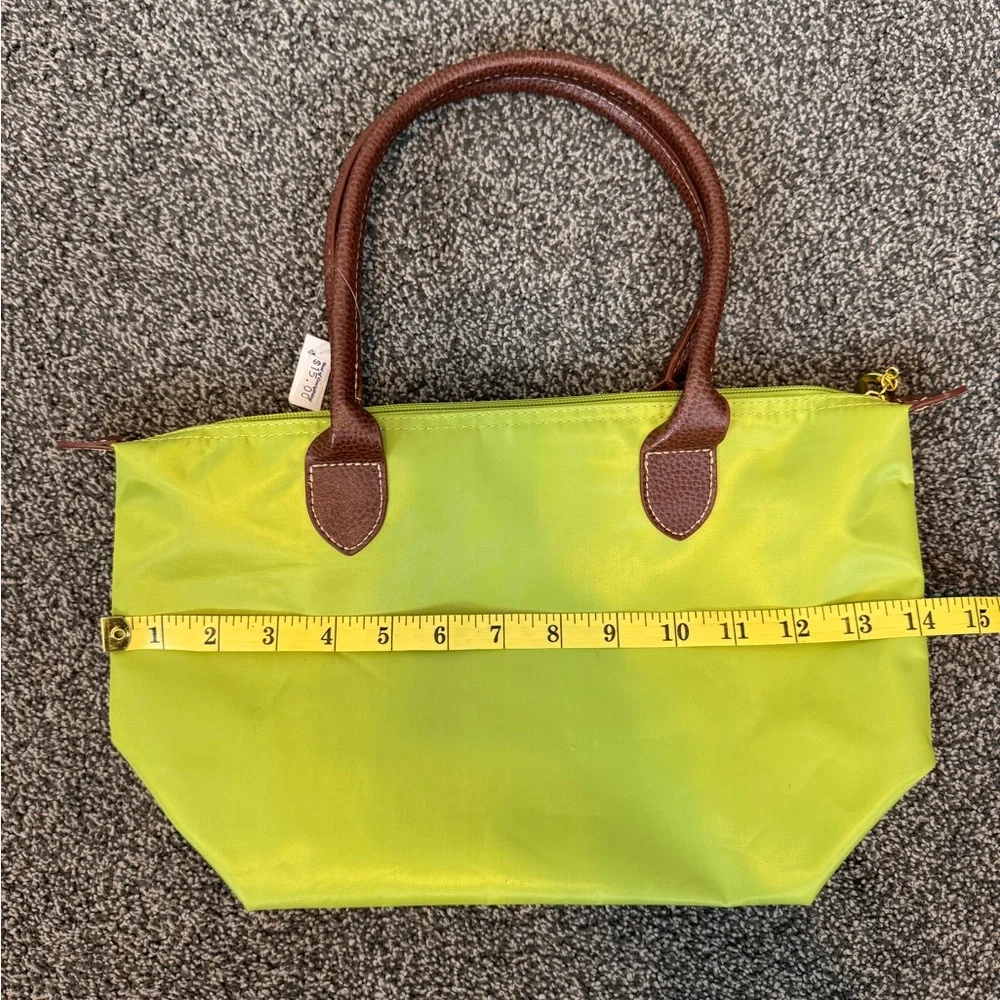 Stylish LimeGreen Nylon Tote Bag Brown Faux Leather Handles NWTS lightweight - Picture 8 of 10